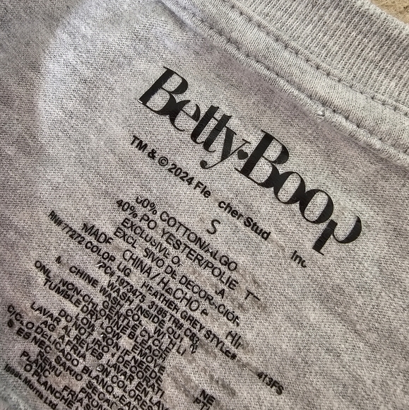 Betty Boop Gray Crop Top Tee Size S - Picture 5 of 5